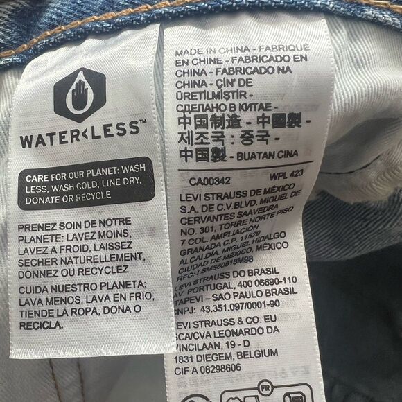 Levis Mens 501 Slim Taper Distressed Selvedge Denim Light Wash Jeans Size 35x30 - Picture 12 of 12